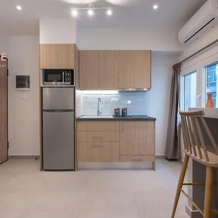 Yellow Door, Nilie Hospitality Mgmt Apartment *